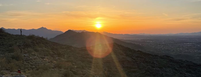 Dobbins Lookout is one of Arizona 🌵💛.