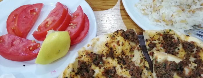 Hira Lokantası is one of Lieux sauvegardés par Yağız.