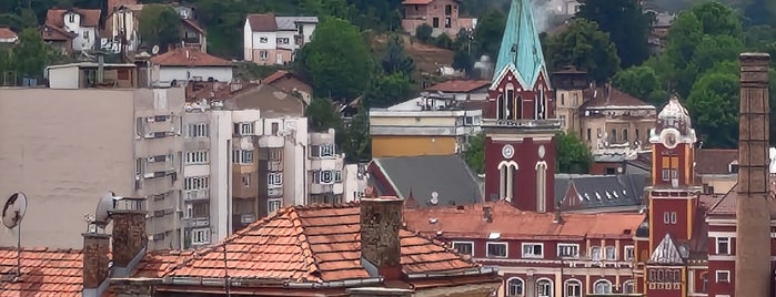 Sarajevo is one of Босния.