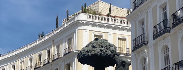Estatua del Oso y el Madroño is one of Sitios a visitar en Madrid.