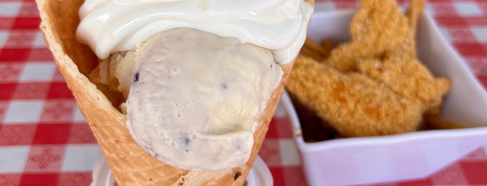Zoe's Ice Cream Barn is one of adventures outside nyc.