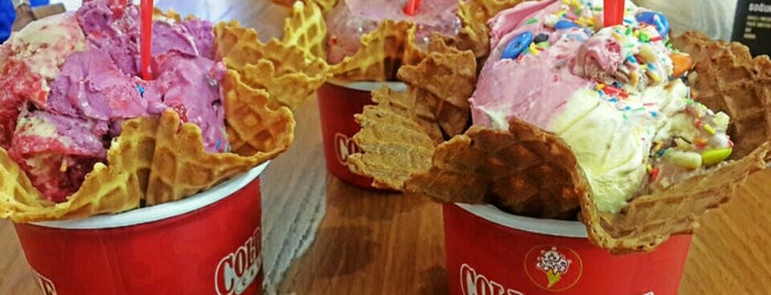 Cold Stone Creamery is one of Istanbul.