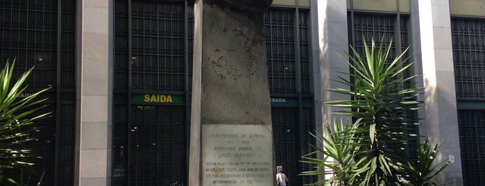 Busto Dr. João Mendes is one of locais proximos ao trampo.