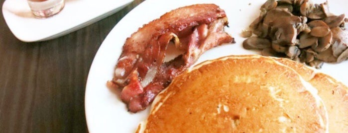 Strictly Pancakes is one of SG Best places for brunch/coffee.