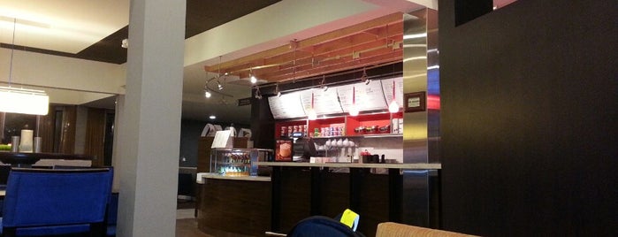Courtyard by Marriott Seattle Bellevue/Redmond is one of Vernさんのお気に入りスポット.