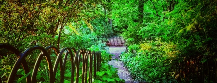 Riverside Park is one of Worthwhile Places to Visit in NYC.