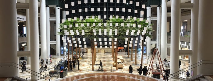 Brookfield Place is one of Perfect Venues for Group Gatherings (25 to 50 ppl).