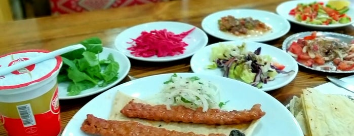 Kebab Dünyasi is one of Lisinha : понравившиеся места.