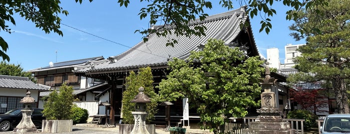廬山寺 (廬山天台講寺) is one of #4sqCities Kyoto.