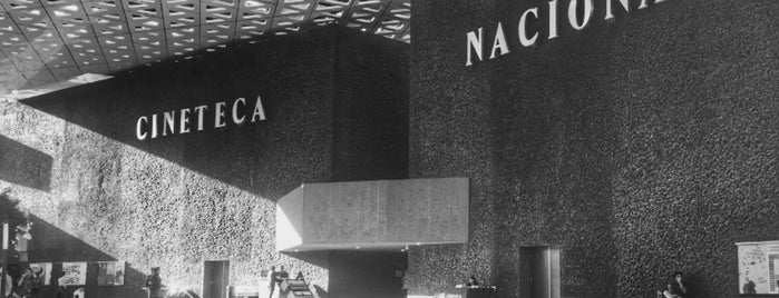 Cineteca Nacional is one of สถานที่ที่ Yara ถูกใจ.