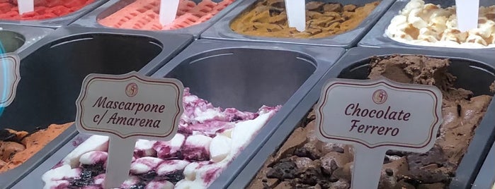 Due Gelati is one of Alejandro'nun Beğendiği Mekanlar.