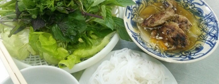 Bun Cha Hang Manh is one of Quán ngon chưa ăn.