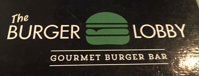 The Burger Lobby is one of bares y restaurantes que visitar.