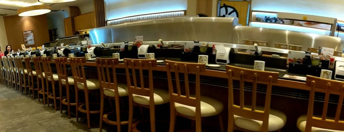 Genki Sushi is one of Orte, die Kenneth gefallen.