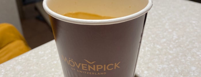 Mövenpick Café is one of Guide to Hamburg's best spots.