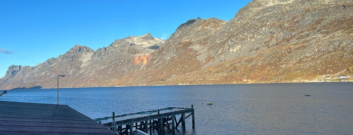 Bryggejentene is one of Tromso.