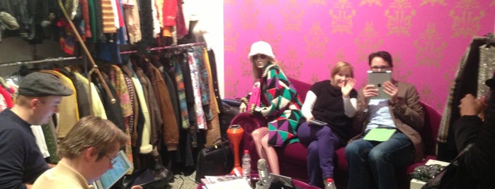 Secondhand Vintage Store Dusseldorf