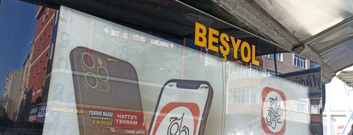 Beşyol Metrobüs Durağı is one of Metrobüs Durakları.