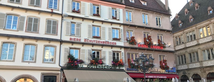 Carrousel de la Place Gutenberg is one of Tempat yang Disukai Jack.