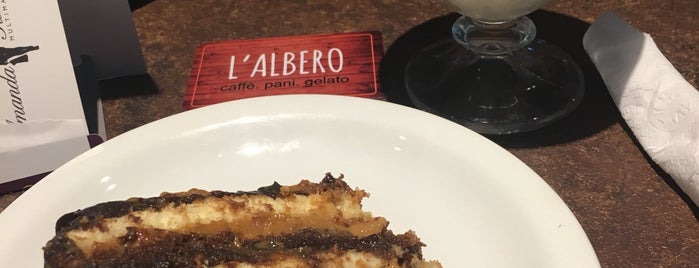 L'ALBERO Caffè. Pani. Gelato is one of Bruno 님이 좋아한 장소.