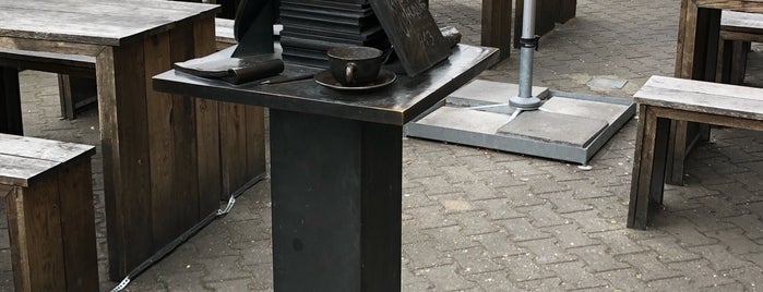 Erich Kästner Denkmal is one of Dresden 1/5🇩🇪.