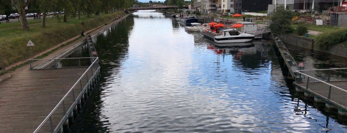 Pont Winston Churchill is one of Strasbourg.