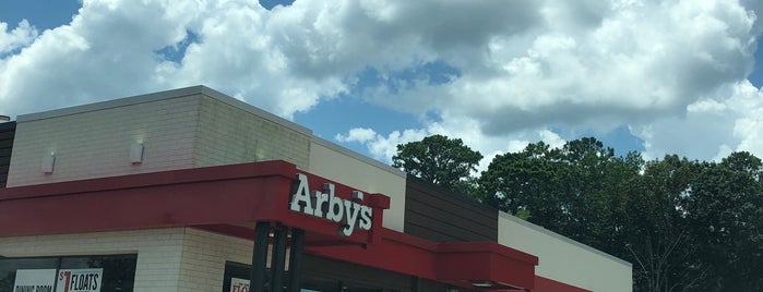 Arby's is one of Lieux qui ont plu à Kyra.