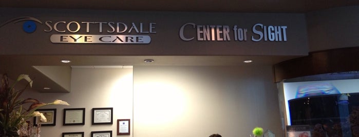 Scottsdale Center for Sight is one of Locais curtidos por Christo.