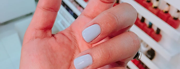 Sexy Nails is one of Df.