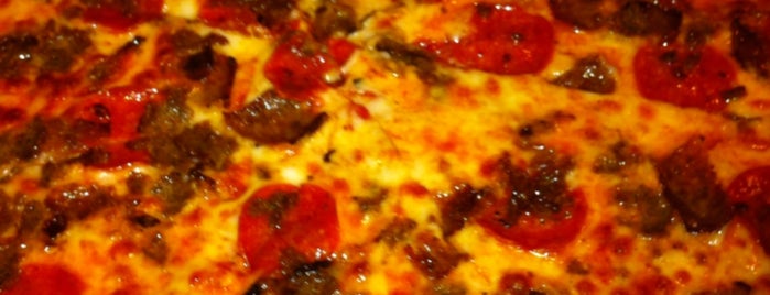 Sicilian Thing Pizza is one of Conrad & Jennさんのお気に入りスポット.