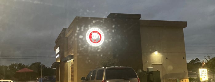 Panda Express is one of Montyさんのお気に入りスポット.