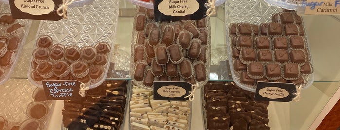 Schakolad Chocolate Factory is one of Food.