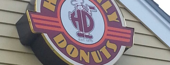 Heavenly Donuts is one of Locais curtidos por Tammy.