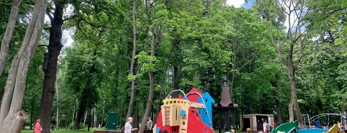 Детская площадка В Останкинском Парке is one of Москва.
