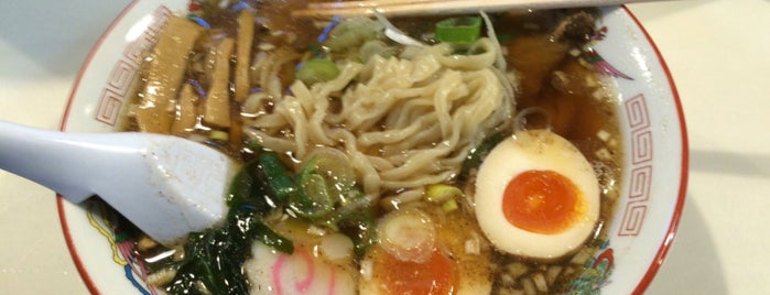 煮干し中華専門店 つじ製麺所 is one of Orte, die ２ gefallen.