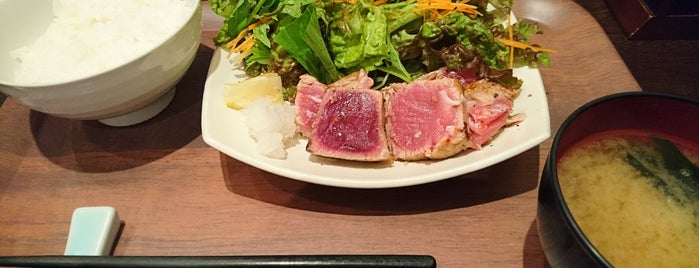 定食レストラン Hotomeki is one of jun200さんのお気に入りスポット.