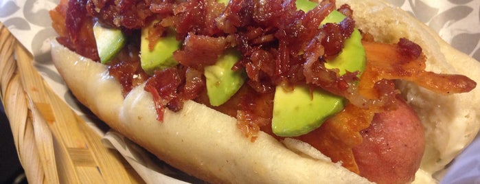 Galgo Hot Dogs y Hamburguesas Gourmet is one of Must.