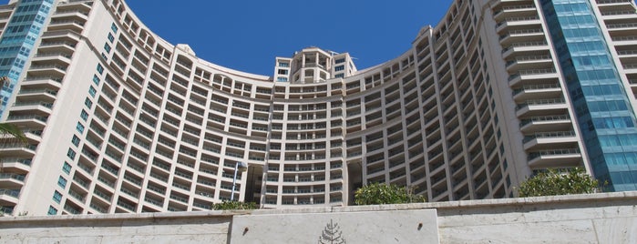 Four Seasons Hotel Alexandria at San Stefano is one of Khalifa’s Liked Places.