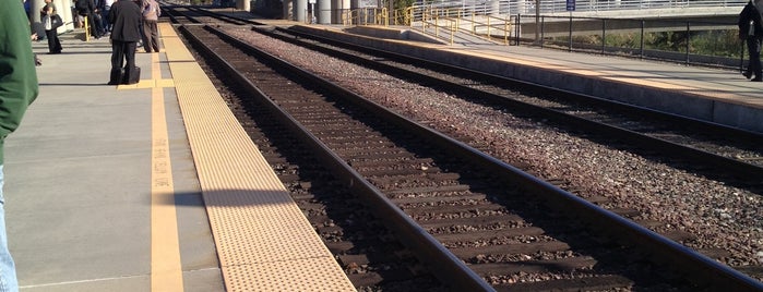 Sorrento Valley Amtrak / Coaster Station (SRB) is one of COASTER stations.