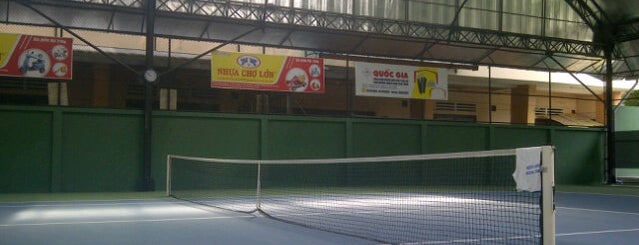 Hoàng Thiên II Tennis court is one of Tennis/Swim SG.