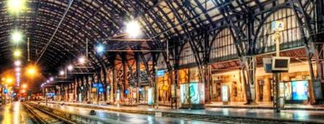 Stazione Milano Centrale is one of Posti che sono piaciuti a Veronika.