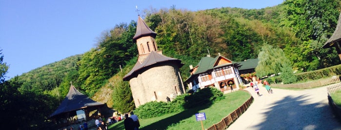 Manastirea Prislop is one of Roadtrip Hungary/Romania.