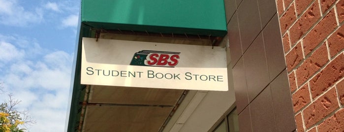 Student Book Store is one of Orte, die Jen gefallen.