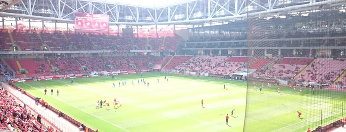 Lukoil Arena is one of Lugares favoritos de Дмитрий.