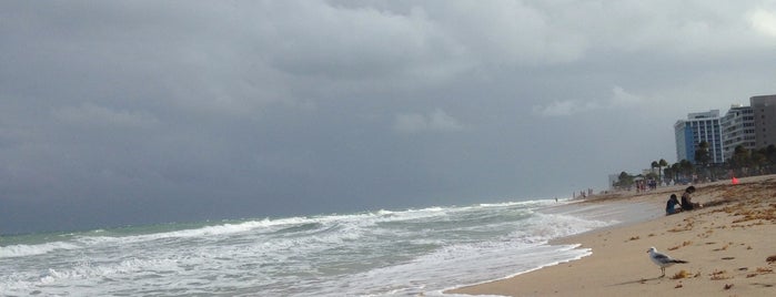 Riomar Beach is one of Locais curtidos por Mike.