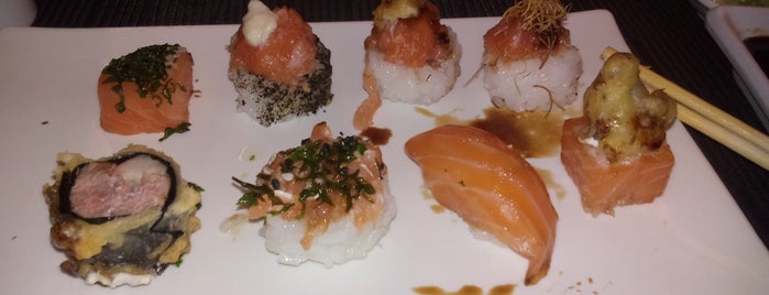 Kappa Sushi Bar is one of Locais curtidos por Arlete.