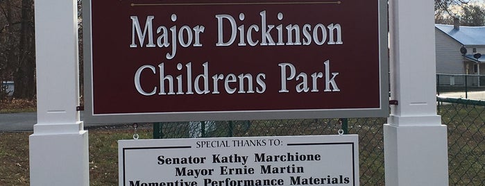 Major Dickinson Children's Park is one of Tempat yang Disimpan Nicholas.