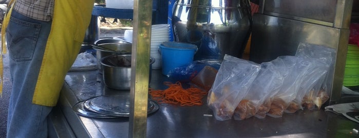 Rojak Bangsar Petronas is one of Om Nom Places (PJ).