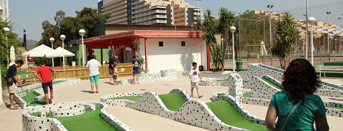 Pistas Deportivas Marina d'Or® is one of Resort de Vacaciones y Salud.