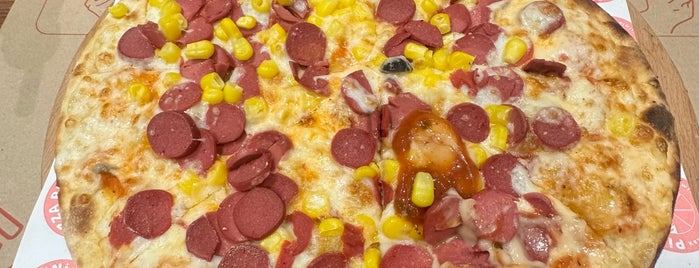 Pizza Pellini is one of K Gさんのお気に入りスポット.